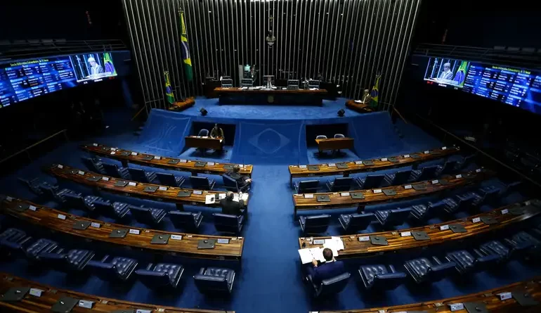 Dirigente de autarquia pode ter pena aumentada em crimes como corrupção