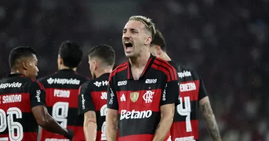 Flamengo derrota Remo por 3 a 0 e entra no G4 do Brasileiro Flamengo derrota Remo por 3 a 0 e entra no G4 do Brasileiro