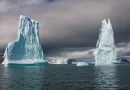 Estudo brasileiro alerta para degelo acelerado nas calotas polares